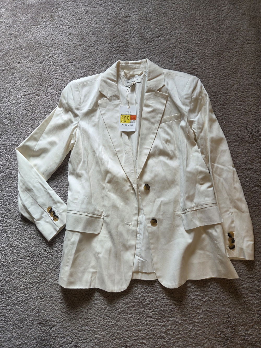 Tailored Cream Single-Breasted Women's Blazer